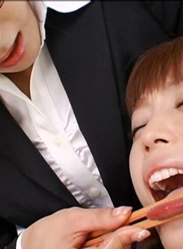 レズフィスト・ドラッグ エンコー少女とヘンタイ女教師の存在証明｜樹花凜（七咲楓花）・管野しずか