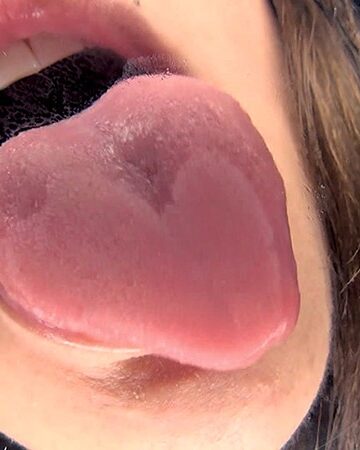 悩殺！！たっぷり唾液で迫るバーチャルべろキス 2