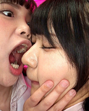 女医の猥褻鼻舐めレズ診察