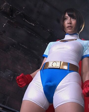 美少年ヒーロー下僕化計画 ～女装化快楽調教へ 堕ちた少年～