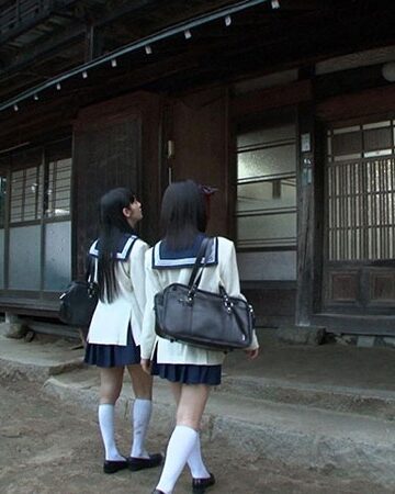 生き写し美少女姉妹 甦りレズビアン-死してもなお、家族を見守り続ける美しき愛-｜みづなれい（みずなれい）・有本紗世