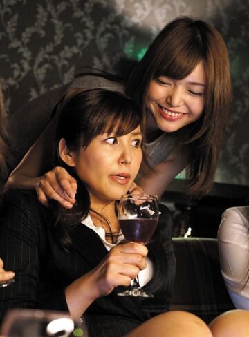 淫蜜拷問女人集団 ポルチオアナルレズエステ ～発狂するほど恥辱な香り～ 肛虐淫獄絶頂セレナーデ｜葵紫穂・春原未来・碧しの（篠めぐみ）