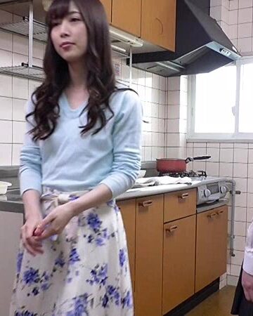 濃密接吻レズビアン 義母と娘の唾液と愛液にまみれた濃厚すぎる快楽｜宇野栞菜（阿部栞菜）・御坂りあ
