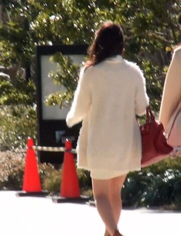 湊莉久＆女監督なんともJAPANが行く仲良し2人組限定！親友の目の前で恥じらいのびっくんびっくん大痙攣！友達同士の超濃厚レズ3Pスペシャル｜湊莉久