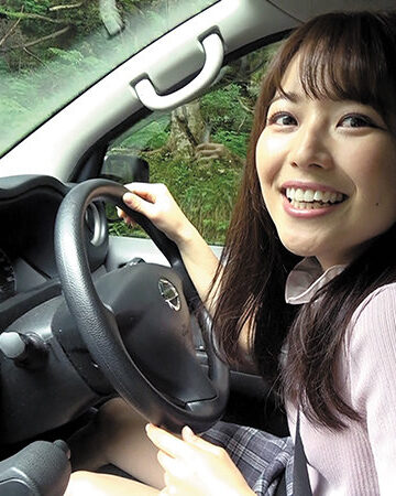BAN覚悟の過激野外露出配信レズカップル 宮沢ちはる 花井しずく｜宮沢ちはる・花井しずく