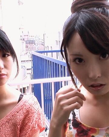 巷で噂のレズビアンデリバリーヘルス ～男性でも利用できる鑑賞コース～｜有村千佳・初美沙希・北川エリカ