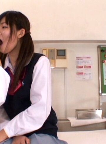 変態女医破廉恥診療所 01｜