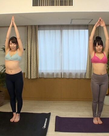 グラマラスレズビアン！健康とメンタル面の向上を求めにやってきた女性客に、スタイル抜群ヨガインストラクターがキツイヨガポーズで耐える表情にS心をくすぐらせ、ヨガウェアで強調させられたエロボディに欲情し…｜香山美桜・浜崎真緒・間宮つくし