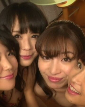 150cm以下限定！ノンストップ4Pレズビアン｜北乃みれい・佳苗るか・優月まりな